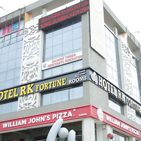 Hotel Rk Fortune Ahmedabad Eksteriør billede