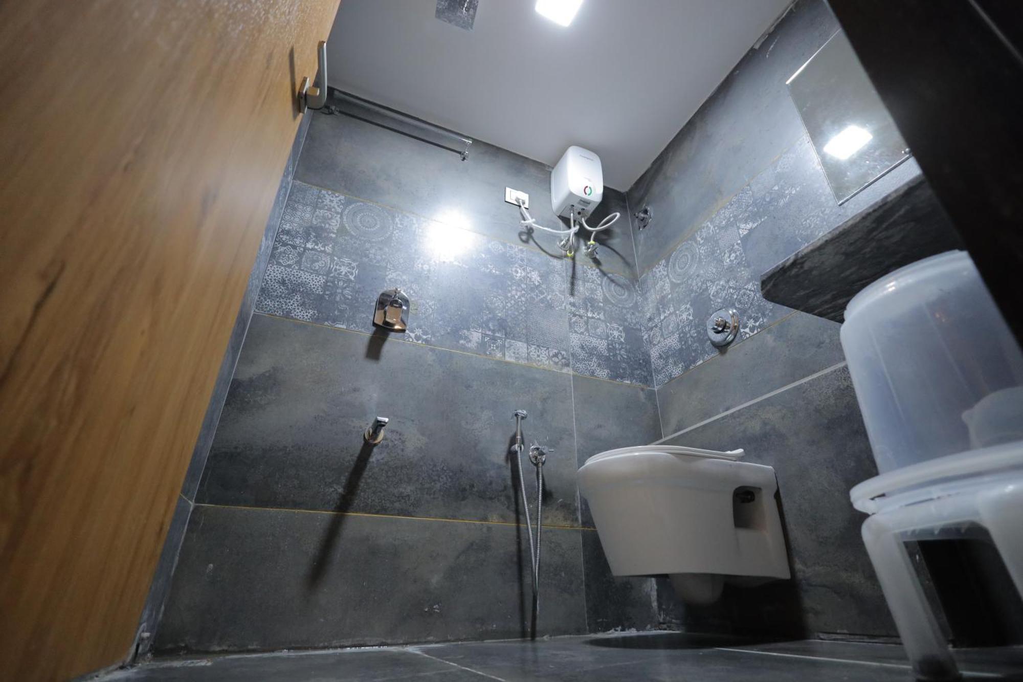 Hotel Rk Fortune Ahmedabad Eksteriør billede